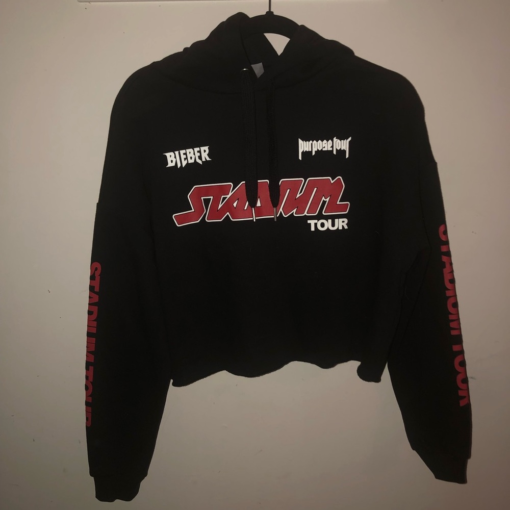 Justin Bieber crop hoodie